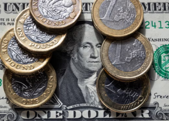 Tregjet i përgjigjen fitores së Trump, forcohet Dollari, rritet Bitcoin dhe bie çmimi i naftës