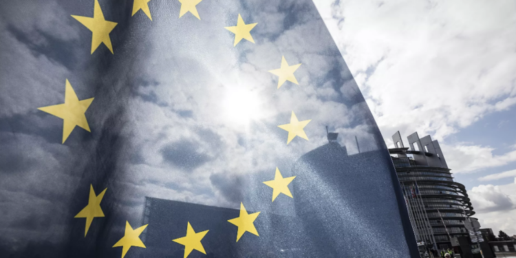 Cilat kompani evropiane janë të gatshme të përfitojnë nga një dollar më i fortë?