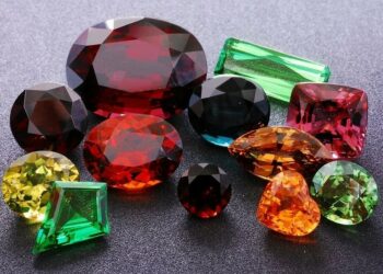 Pse shqiptarët po rrisin kërkesën për gurë të çmuar? Rreth 4.9 miliardë lekë importe përgjatë dhjetë muajve të vitit aktual