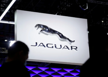 Jaguar po ndryshon logon e saj ikonike!