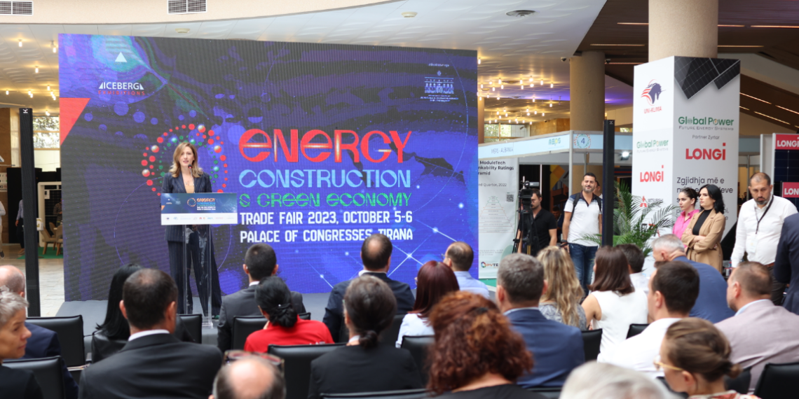 Pallati i Kongreseve në Tiranë hap dyert për Panairin e Energjisë