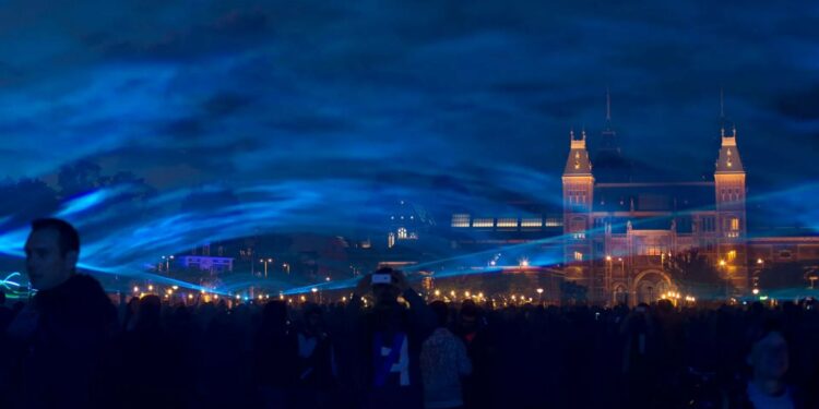 Gjysma e qyteteve më të mëdha në botë do të përballen me rreziqe klimatike deri në vitin 2050