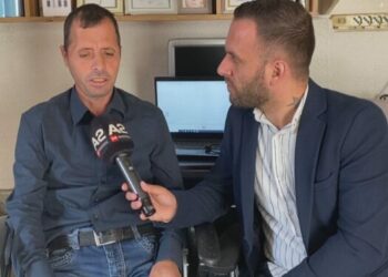 Rrëfimi i Taulantit: Verbëria nuk e pengon të punojë si DJ, por edhe të montojë