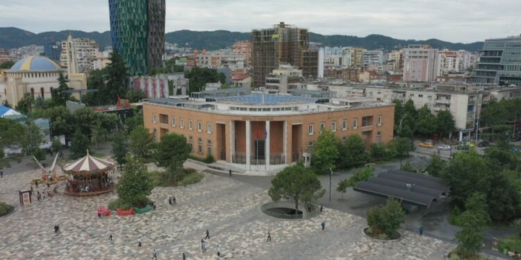 “Lufta” me çmimet gjatë 2024, Sejko: Rënia e inflacionit uli kostot për familjet e bizneset