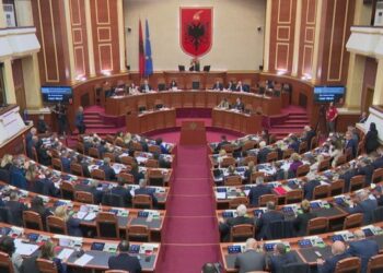 Mazhoranca miraton buxhetin 2025, nuk pranohen propozimet e opozitës