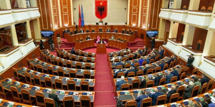 Sot nis miratimi nen për nen i buxhetit 2025 në seancë plenare