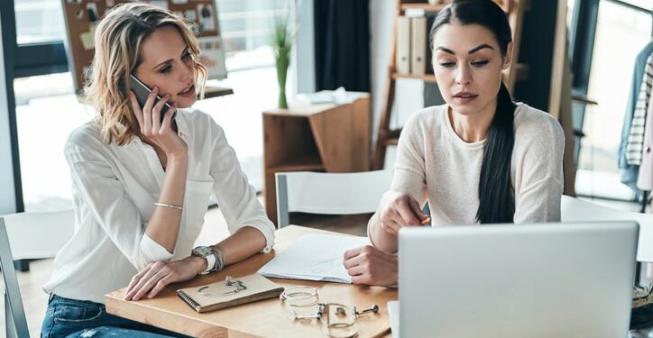 Studimi: Meshkujt pyeten për të ardhmen, femrat për dështimin