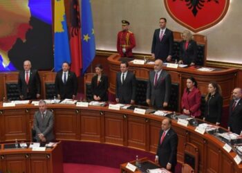 Mblidhen sot dy kuvendet e Shqipërisë dhe Kosovës, në fokus agjenda europiane