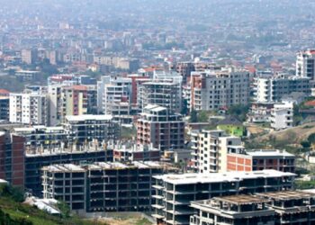 Falen gjobat për ndërtimet pa leje, projektligji ofron edhe lehtësi të tjera