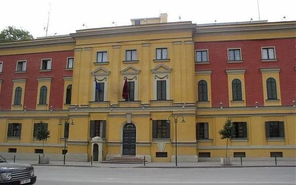 Mandarinat me pesticide, reagon Ministria e Bujqësisë: Ja si është situata