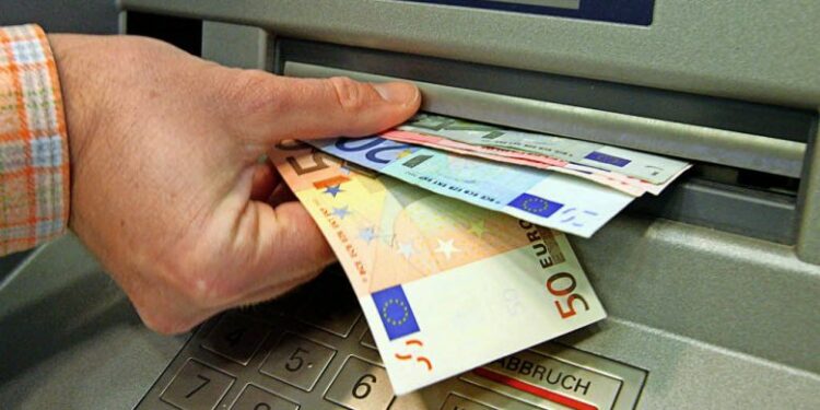 Çfarë duhet të bëni para se të kërkoni rritje page?