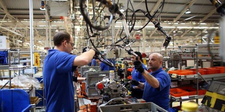 Paradoksi i ekonomisë, kemi rritje, por jo para