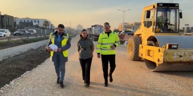 Zgjerimi i autostradës Tiranë-Durrës, Balluku: Është kryer 25% e punimeve, mbyllet në fund të vitit