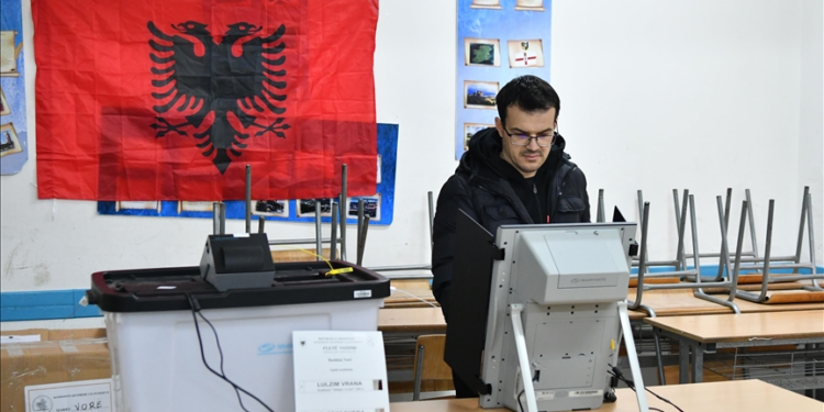 Komisioni i reformës zgjedhore, dëgjesa online me shoqërinë civile në Shqipëri