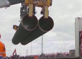 Gaz në këmbim të paqes, BE hap “dyert” për tubacionet ruse