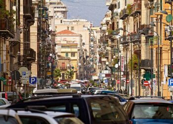 Shqiptarët “dorëzojnë” makinat e vjetra! – Ndikuan automjetet e shumta të ardhura nga Koreja e Jugut