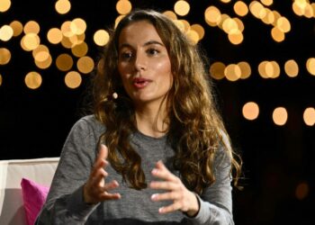 Mira Murati krijon startupin e saj me Inteligjencë Artificiale! Rekruton emra të njohur nga OpenAI