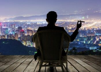 Mënyra si mund të bëheni milioner brenda 5 vitesh