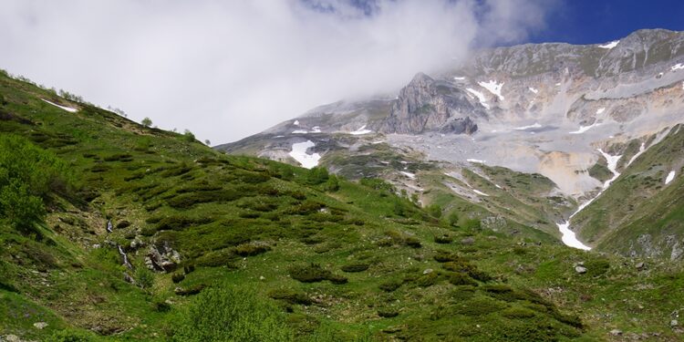 Paketa e qeverisë/ Malet do të jepen me 1 euro, kush përfiton?