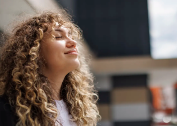 “Çelësi për t’u bërë i pasur”: Si të mposhtni paragjykimet që mund t’ju pengojnë!