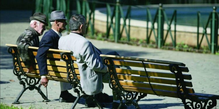 Qeveria miraton bonusin e pranverës për pensionistët, shpërndarja nis që në shkurt