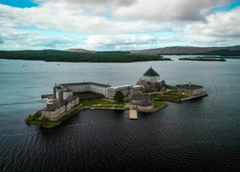 A janë vërtet këto vende portat e ferrit në Tokë?