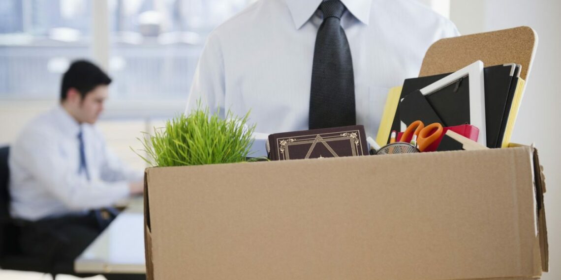 Si të përballoni më lehtë shkarkimin nga puna?