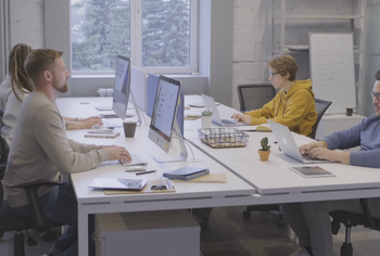 Lista me “Punët e Vitit”, cilat janë profesionet më të kërkuara dhe paguara për 2025-ën në Shqipëri?