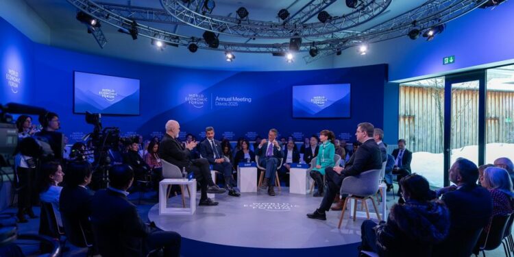 “Turizmi është kali ynë i betejës”, Rama në Zvicër, flet për Sazanin dhe Portin e Durrësit