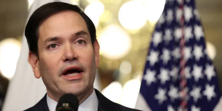 SHBA pezullon ndihmat në mbarë botën, cilat janë pasojat?