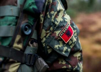 Rikthehen privilegjet për ushtarakët. Ja benefitet që ofron ligji i ri