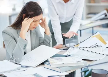 5 arsyet pse shefi juaj nuk ka ndërmend t’ju promovojë