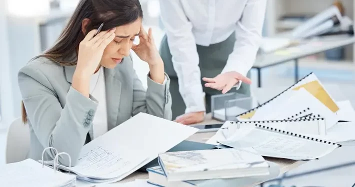 5 arsyet pse shefi juaj nuk ka ndërmend t’ju promovojë