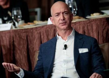 Jeff Bezos ju tregon si të përballeni me kritikat