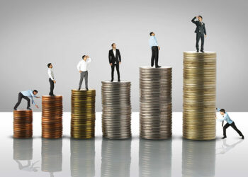 Si të negocioni me sukses për një rritje rroge: 7 këshilla nga ekspertët e JobLeads