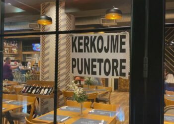 Kërkohen mbi 2 mijë kamerierë e banakierë, bizneset në sektorin e turizmit vihen në lëvizje