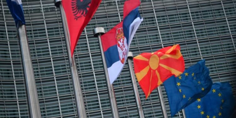 BE jep 64.5 milionë euro për Shqipërinë, parafinancimi në kuadër të Planit të Rritjes