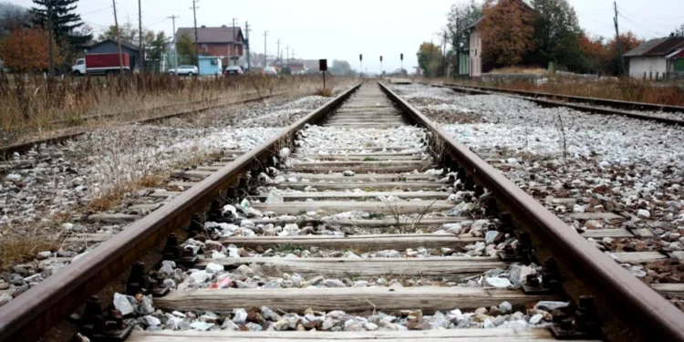 Hekurudha Durrës-Prishtinë/ Balluku: Përfundon studimi i fizibilitetit. Hapet rruga e realizimit!