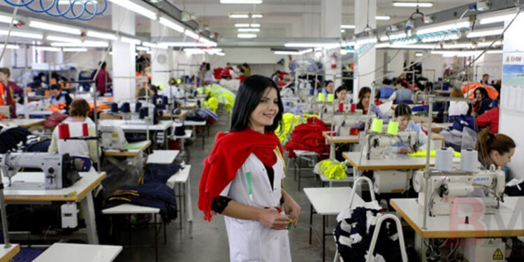 Vetëm miqësia nuk mjafton, bizneset italiane ankohen për mungesën e punonjësve dhe rënien e euros