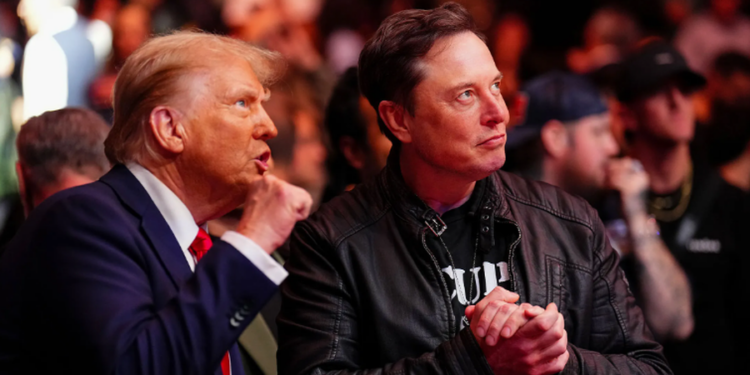 Musk humbi 6.7% të pasurisë brenda ditës, Trump e mbështet: Do blej një Tesla të re