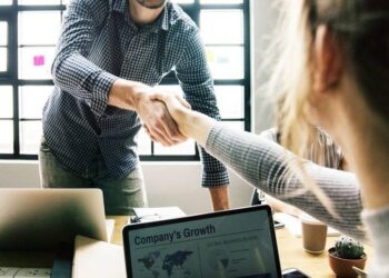 Rasti për përshtypjen e parë të jepet vetëm një herë