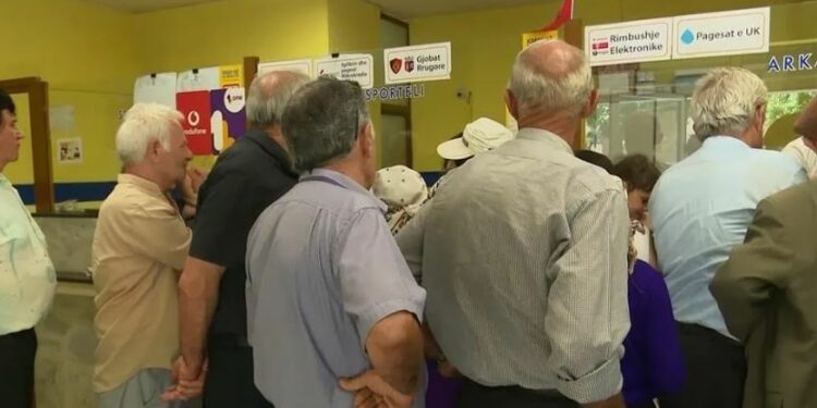 Nga e hëna nis shpërndarja e bonusit të pranverës për pensionistët