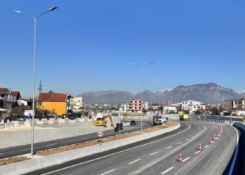 Punimet në Sheshin Shqiponja-Lumi i Tiranës, aksi do të bllokohet gjatë natës