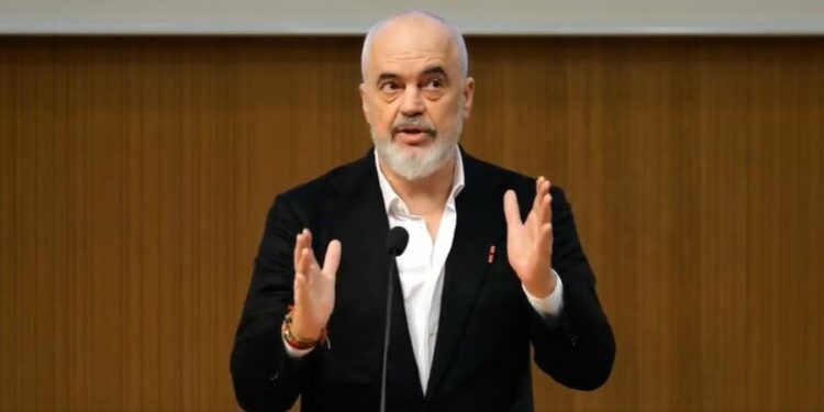 Rama kërkon punëtorë në Greqi: 120 kompani shqiptare ofrojnë pune dhe paga më të larta se këtu