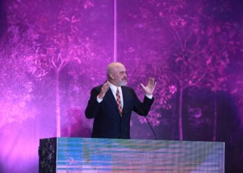 Premtimet e Ramës për mandatin e katërt: Nga pensioni 200 euro tek pagat 1300 euro