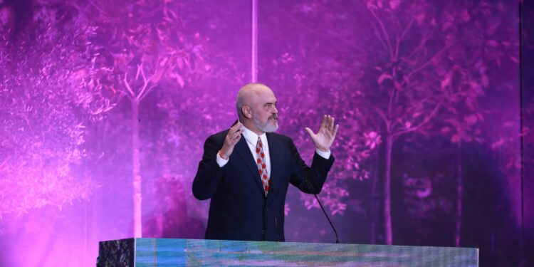 Premtimet e Ramës për mandatin e katërt: Nga pensioni 200 euro tek pagat 1300 euro