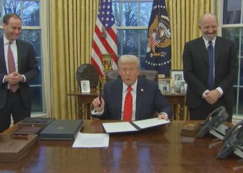 Nis “lufta tregtare” e Trump, ja vendet me të cilat hyjnë në fuqi tarifat