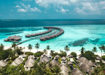 Ke vendosur të udhëtosh vetëm? Njihuni me 9 destinacionet më të mira