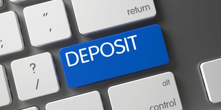 950 mijë shqiptarë kanë zero lekë në banka