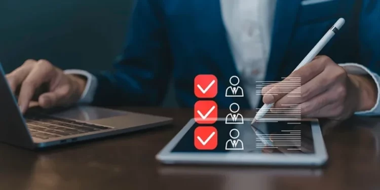 Gara në shtet, 17 aplikime për një “karrige”/ 34 vjeç mosha mesatare e aplikantit, 40 vjeç për t’u ngritur në detyrë